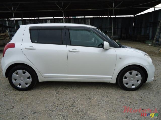 2008' Suzuki Swift photo #1
