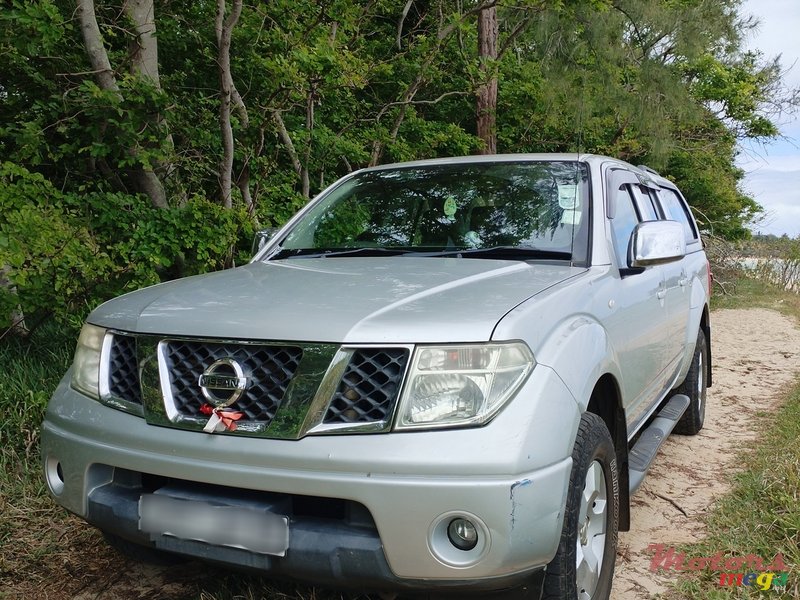 2016' Nissan Navara 4x4 photo #2