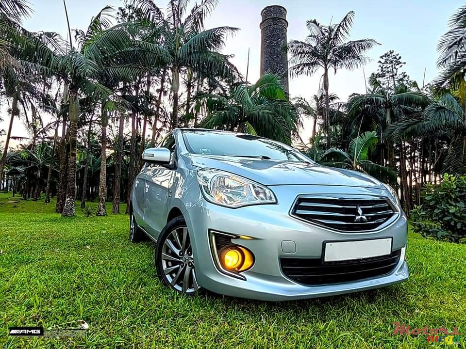 2016' Mitsubishi Attrage photo #1