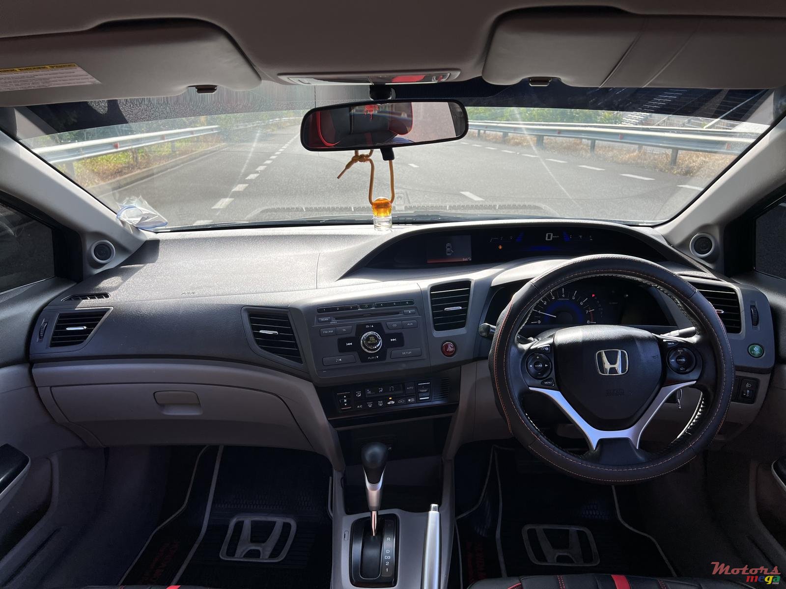 2012' Honda photo #5