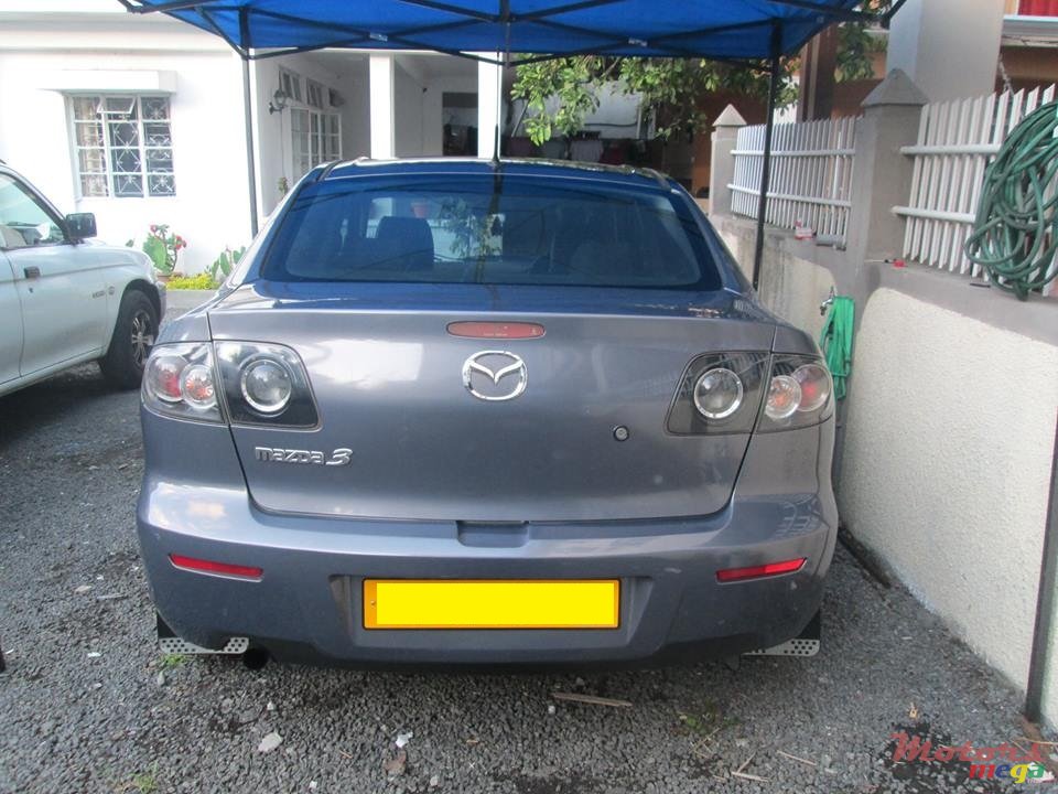 2006' Mazda 3 photo #4
