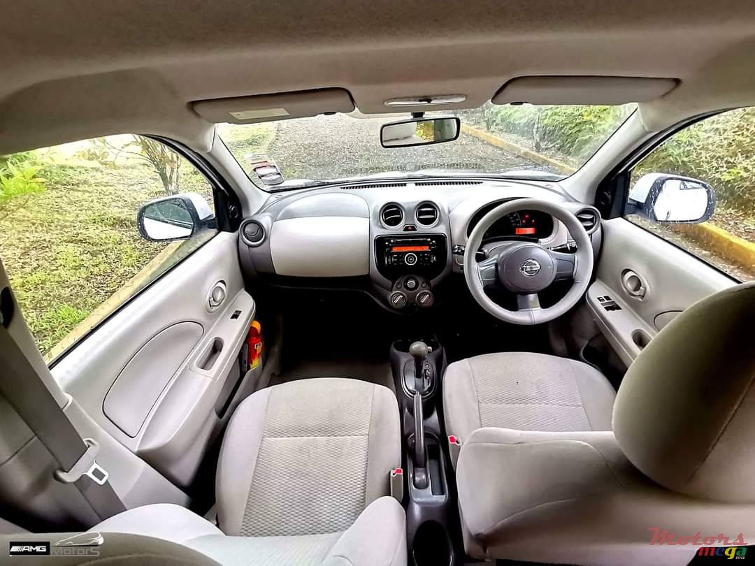 2011' Nissan March photo #5