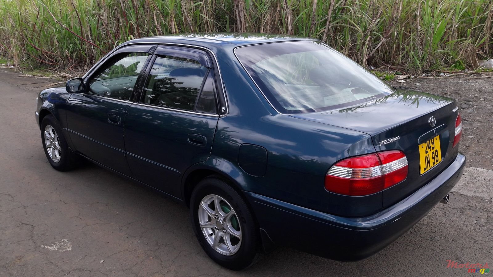 1998' Toyota Corolla Ee111 photo #1