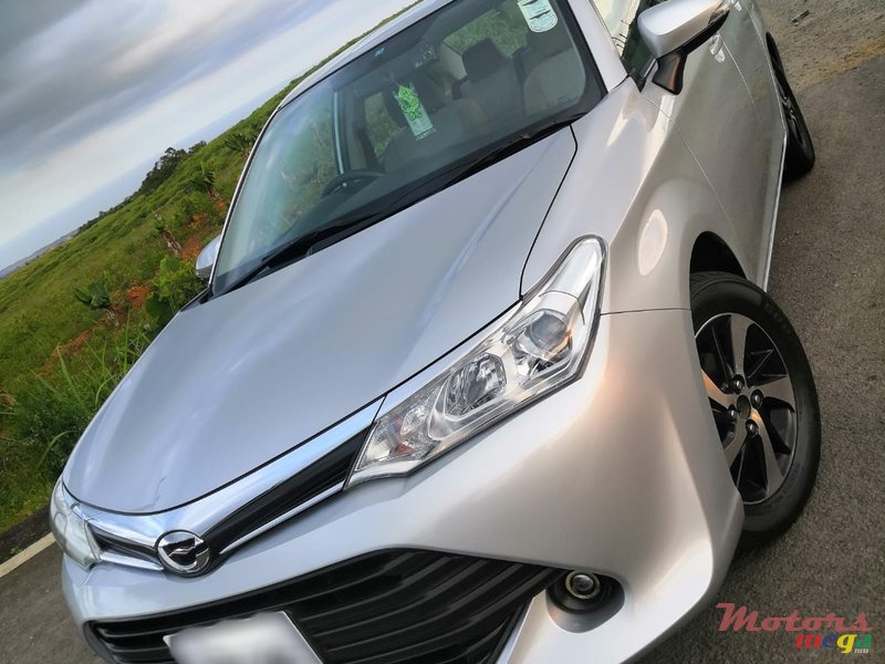 2015' Toyota Axio New Shape photo #1