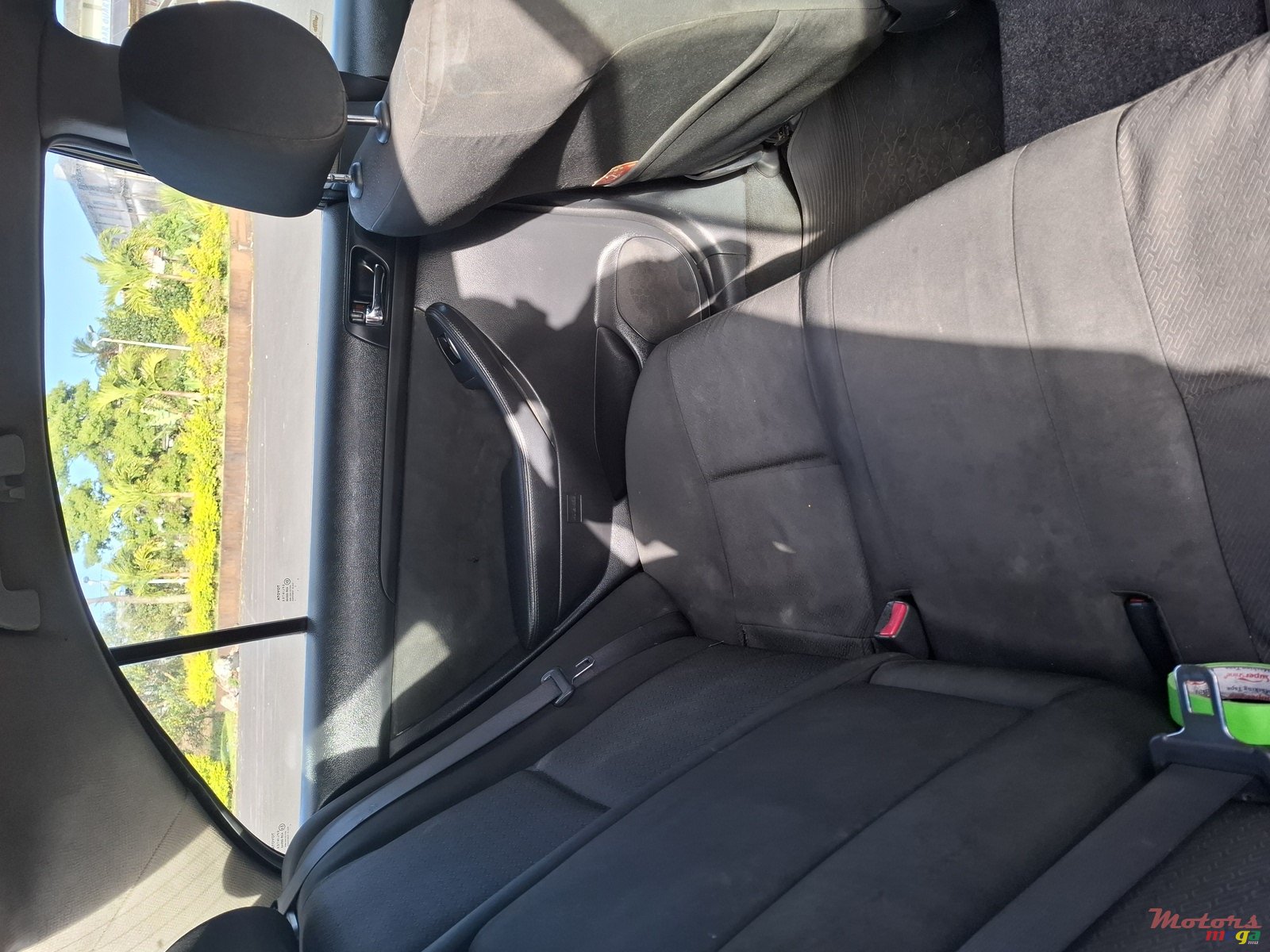 2007' Toyota Avensis photo #4