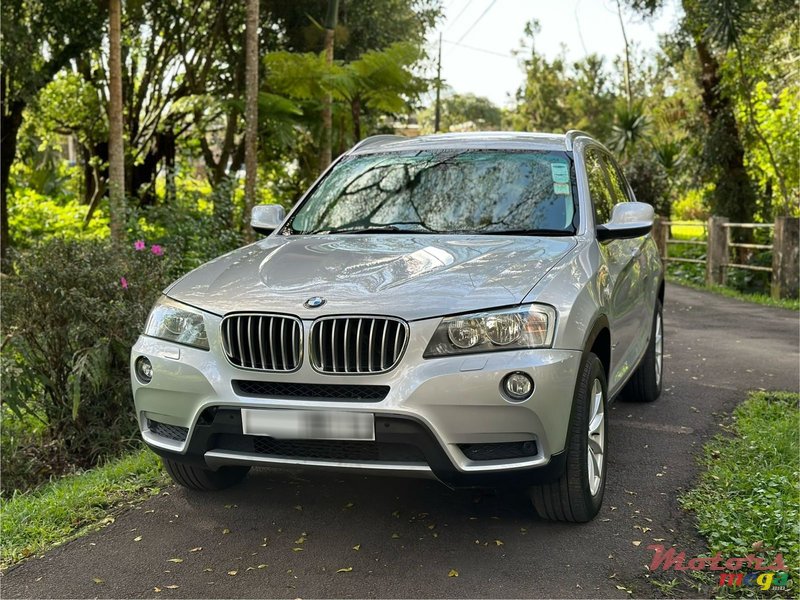 2013' BMW X3 20i photo #1