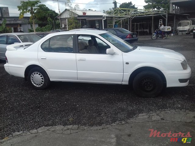1997' Toyota Carina photo #6