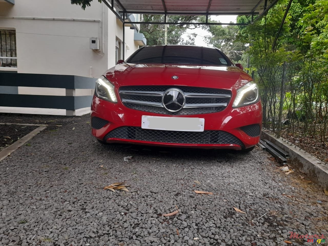 2015' Mercedes-Benz A 180 photo #1