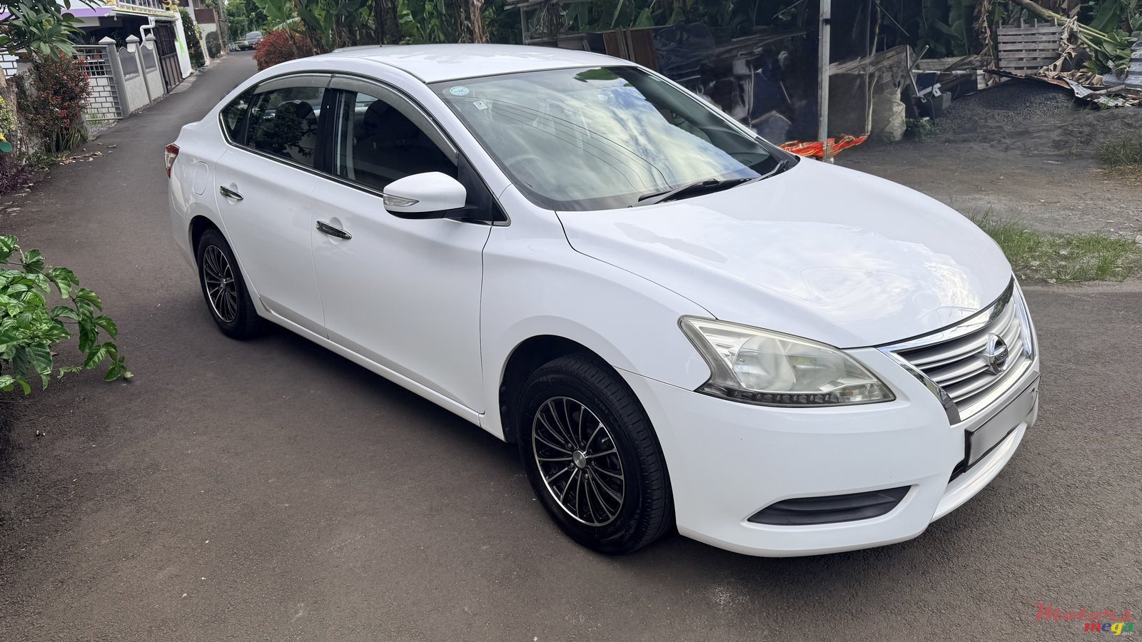 2016' Nissan Sentra photo #1