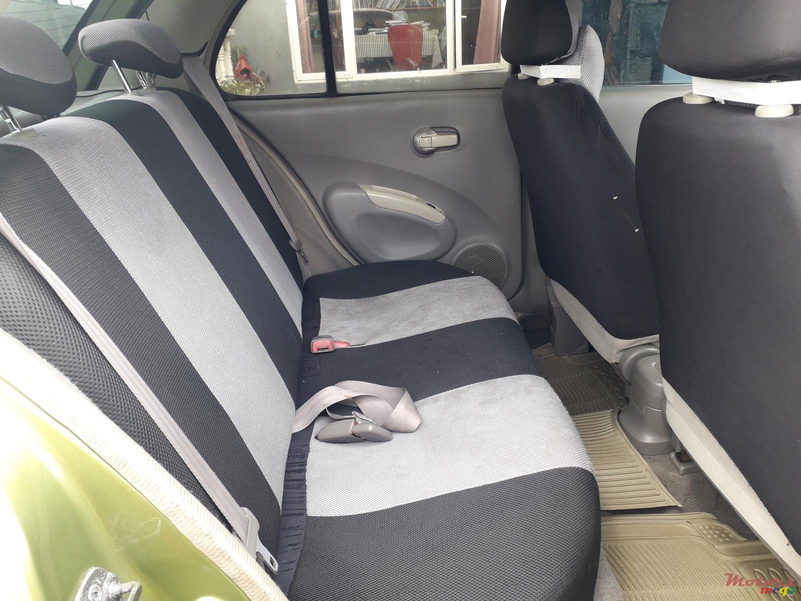 2003' Nissan Automatic photo #3