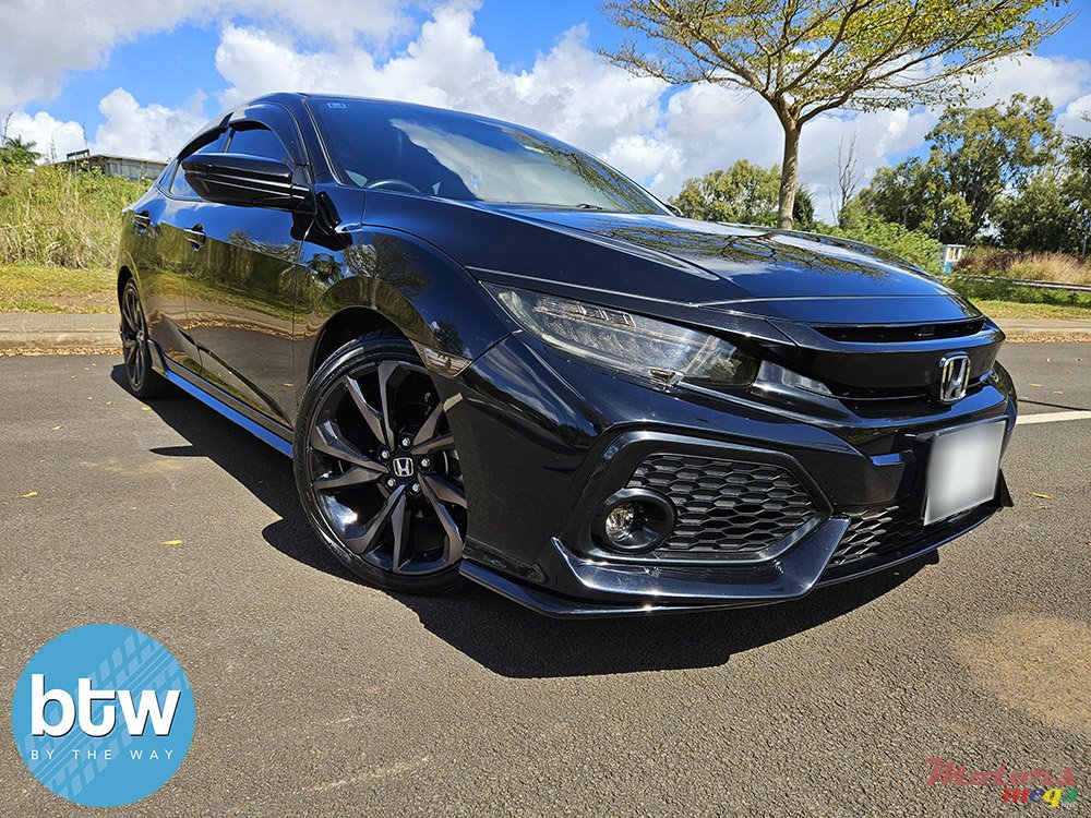 2018' Honda Civic FK7 photo #1