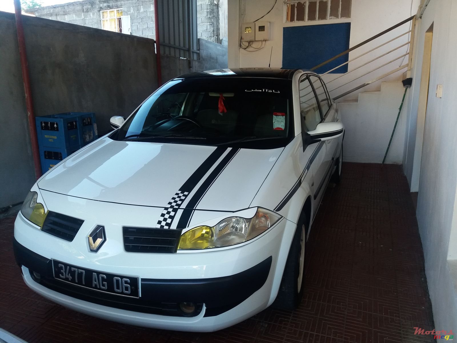2006' Renault Megane photo #1