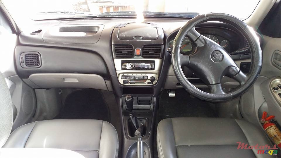 2003' Nissan Sunny N16 photo #5