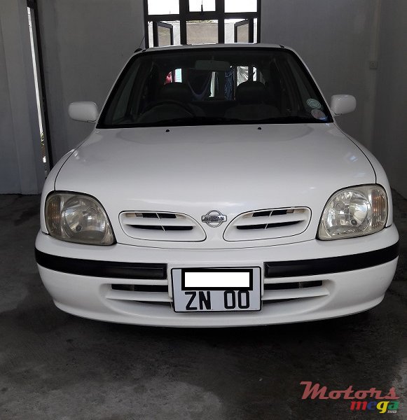 2000' Nissan March photo #1