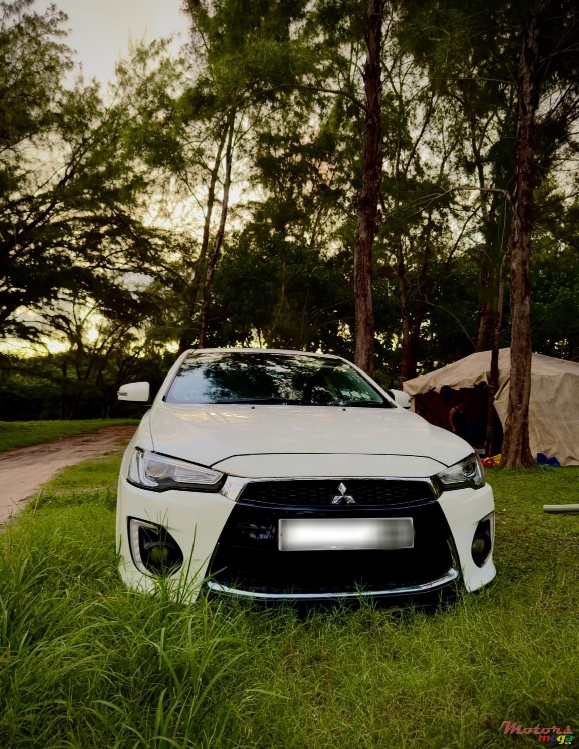 2016' Mitsubishi Lancer X photo #1