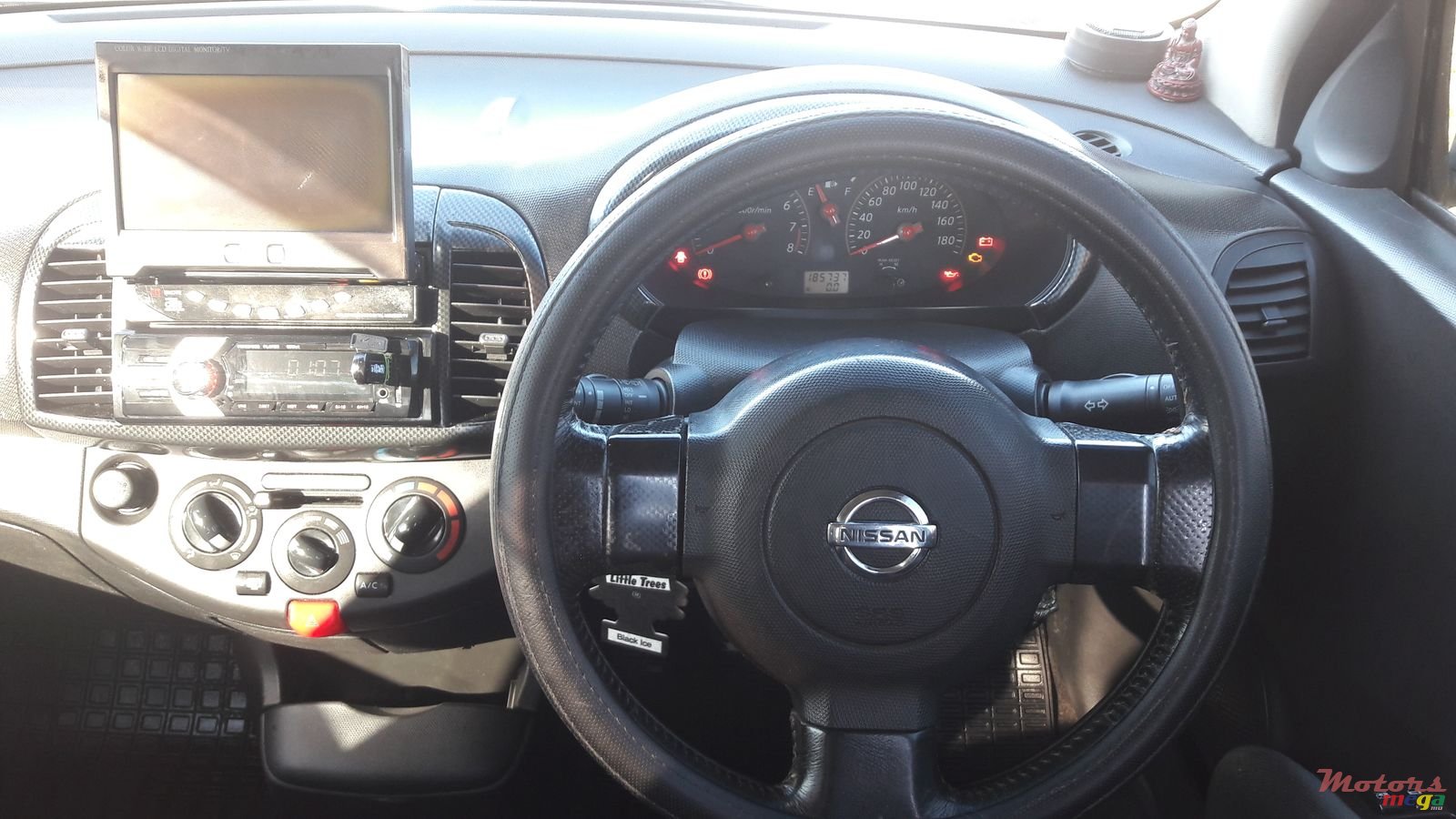 2004' Nissan March SR12 photo #5