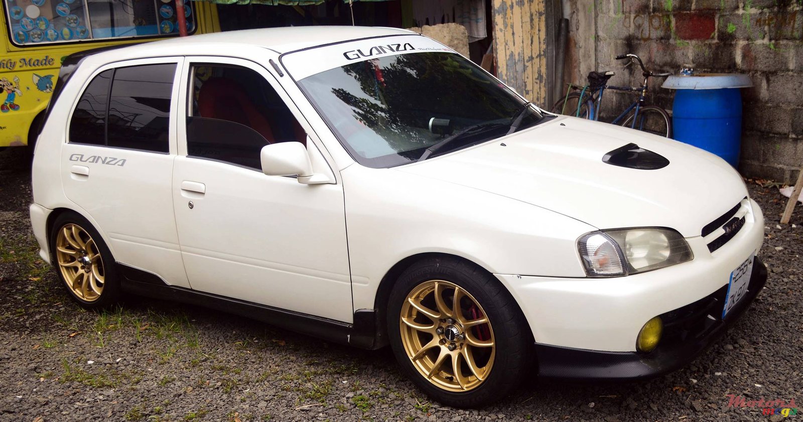 1997' Toyota Starlet Glanza  photo #1