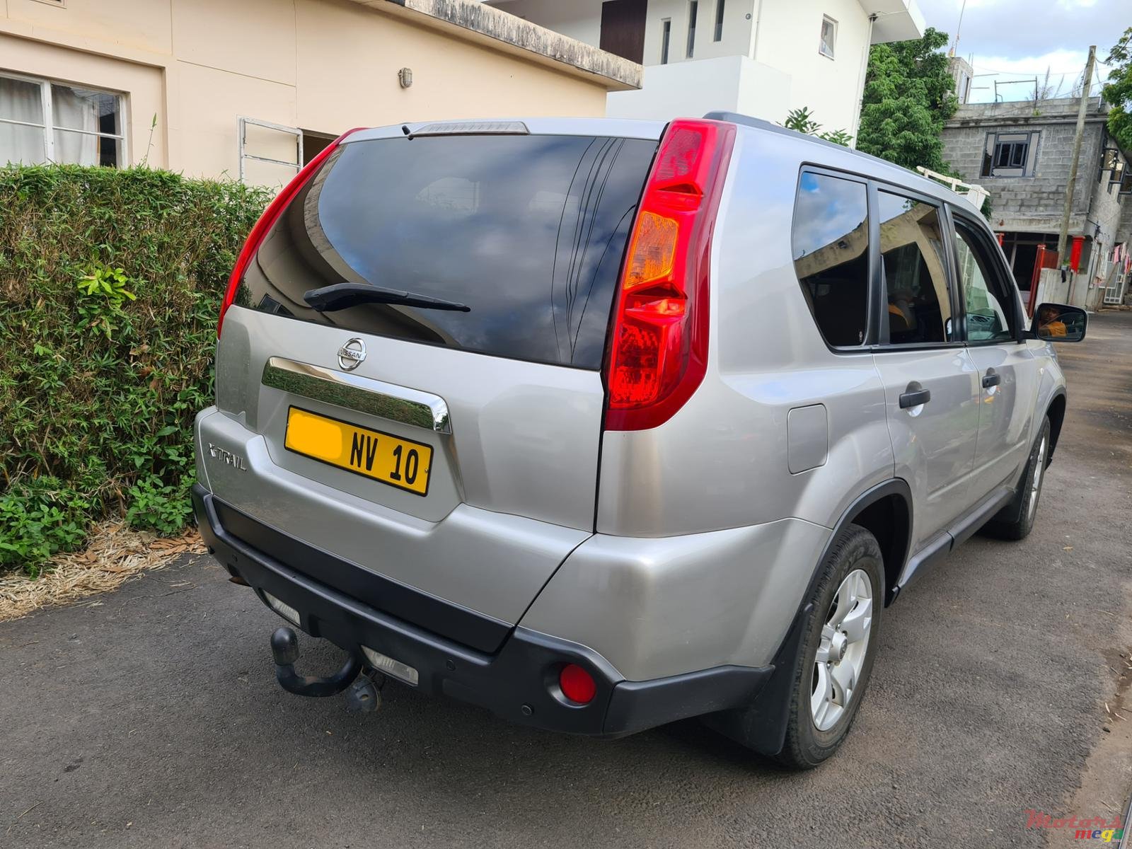 2010' Nissan X-Trail photo #3