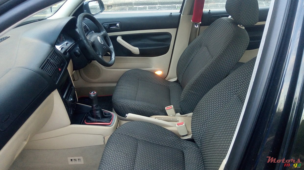 2000' Volkswagen Golf IV photo #6