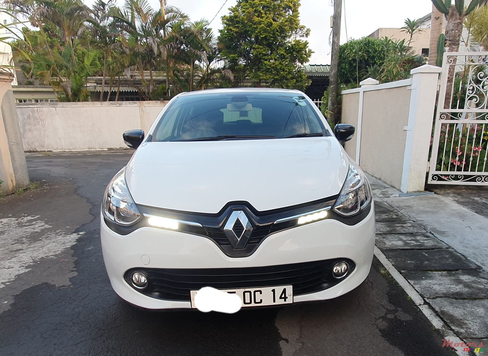 2014' Renault Clio dynamique photo #2