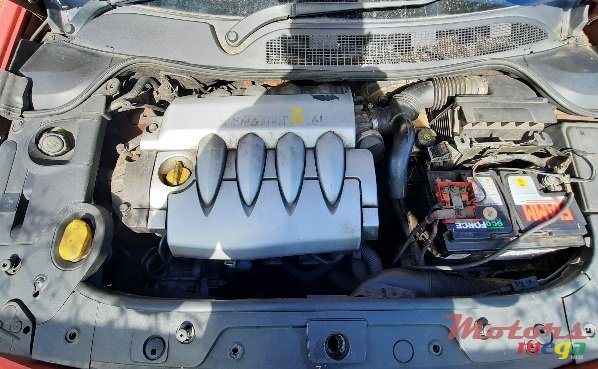 2005' Renault Megane photo #4