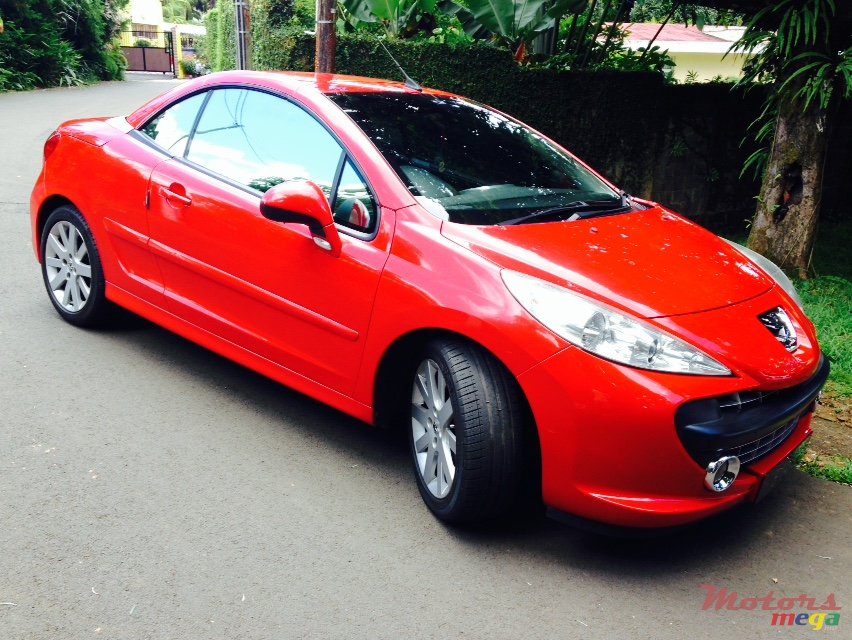 2008' Peugeot 207 1.6 gti sport pack photo #1