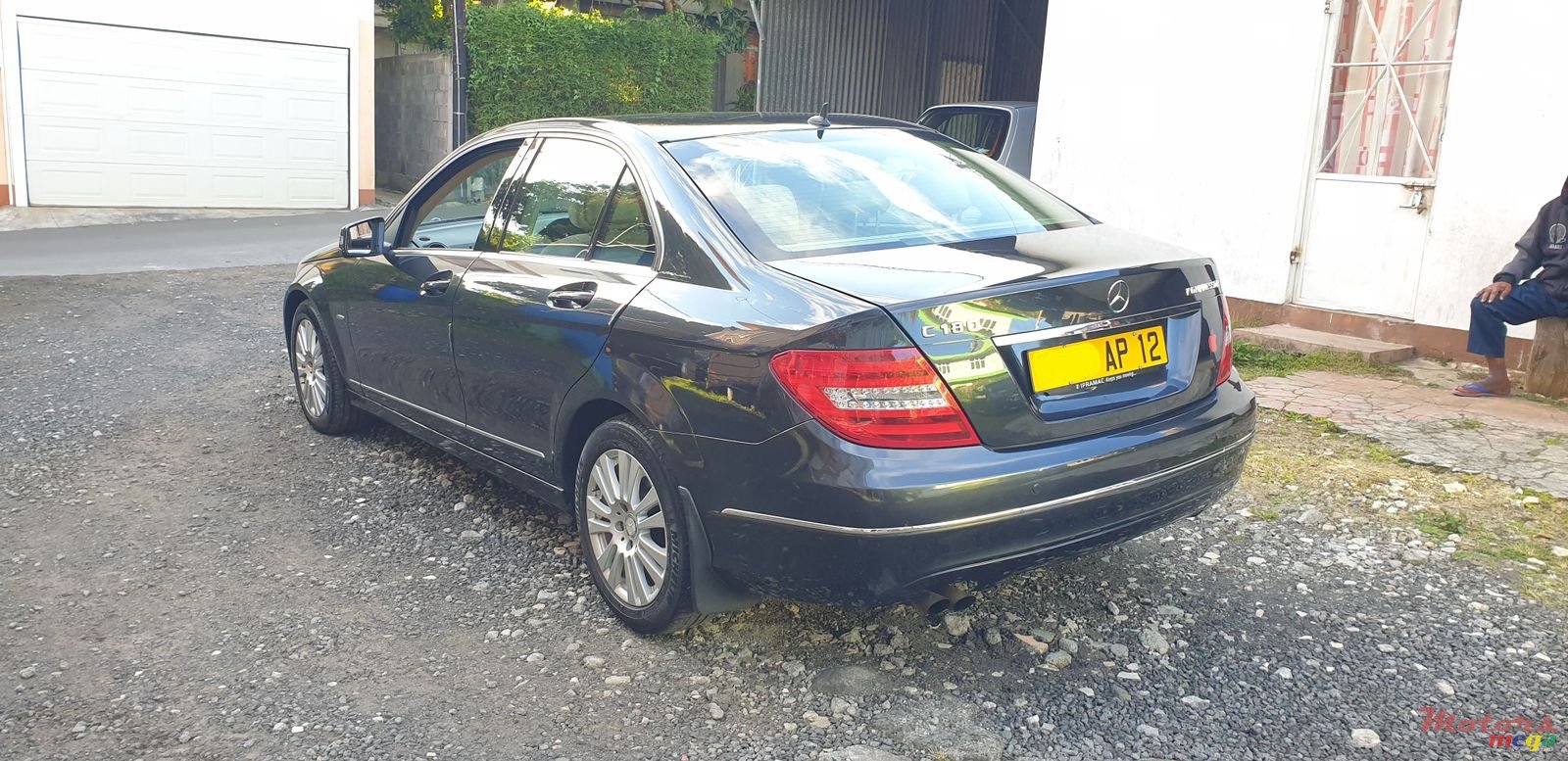 2012' Mercedes-Benz C-Class photo #2