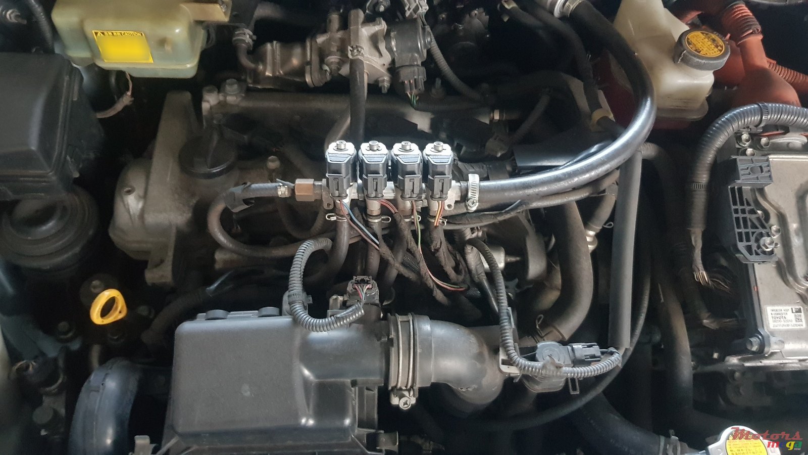 2013' Toyota Axio photo #2