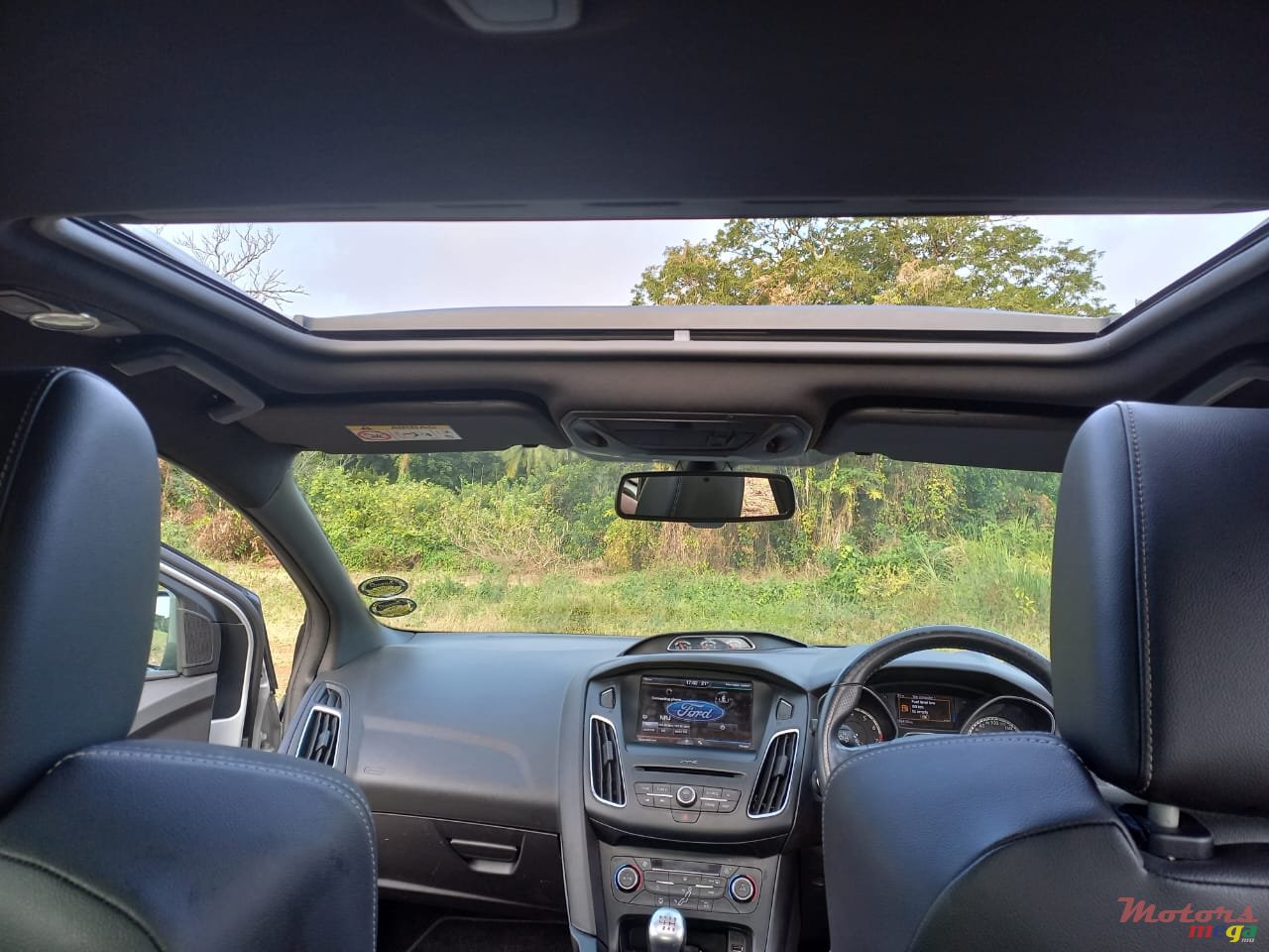 2016' Ford Focus ST photo #1