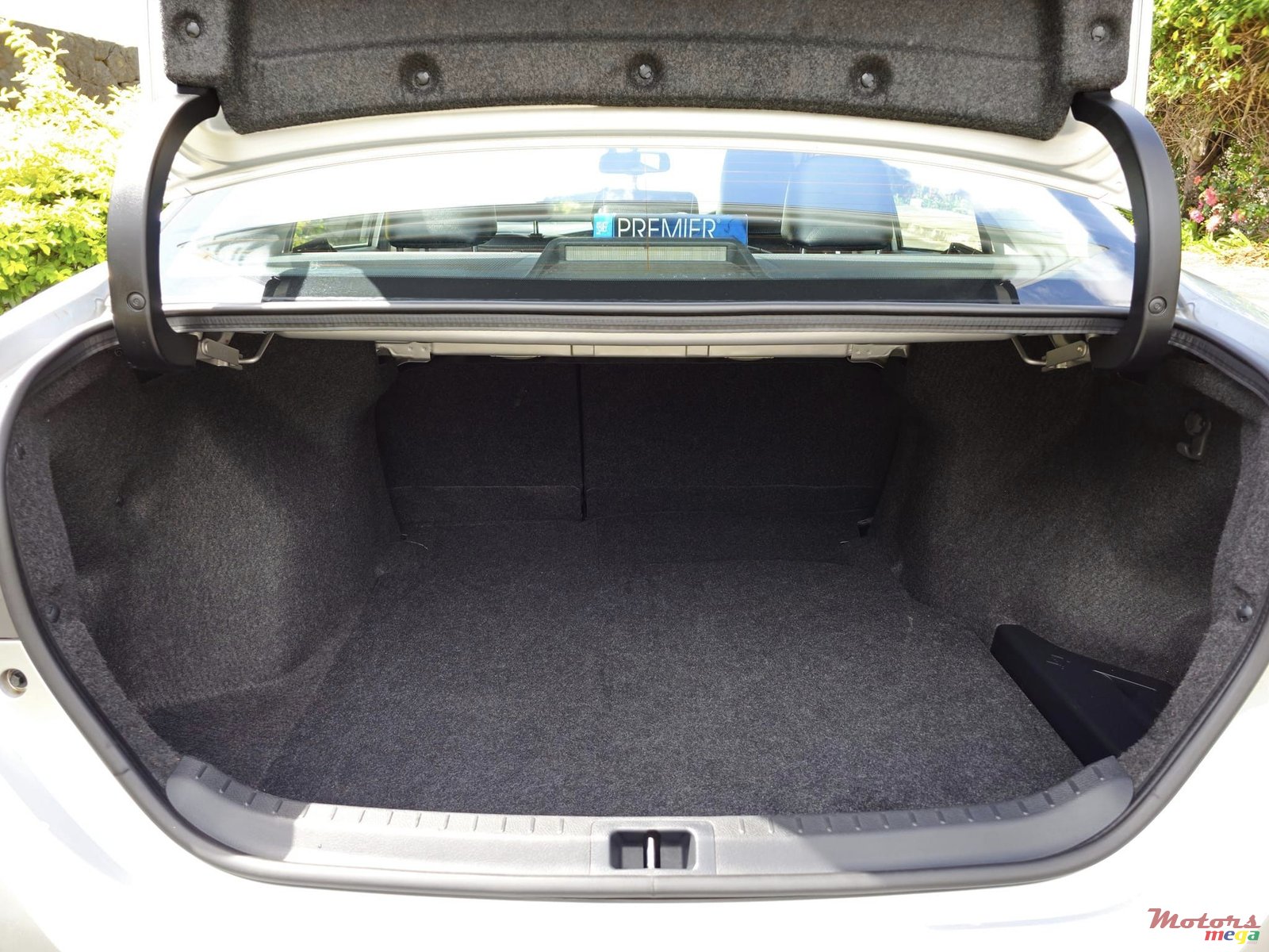 2017' Toyota Corolla 1.6L photo #5