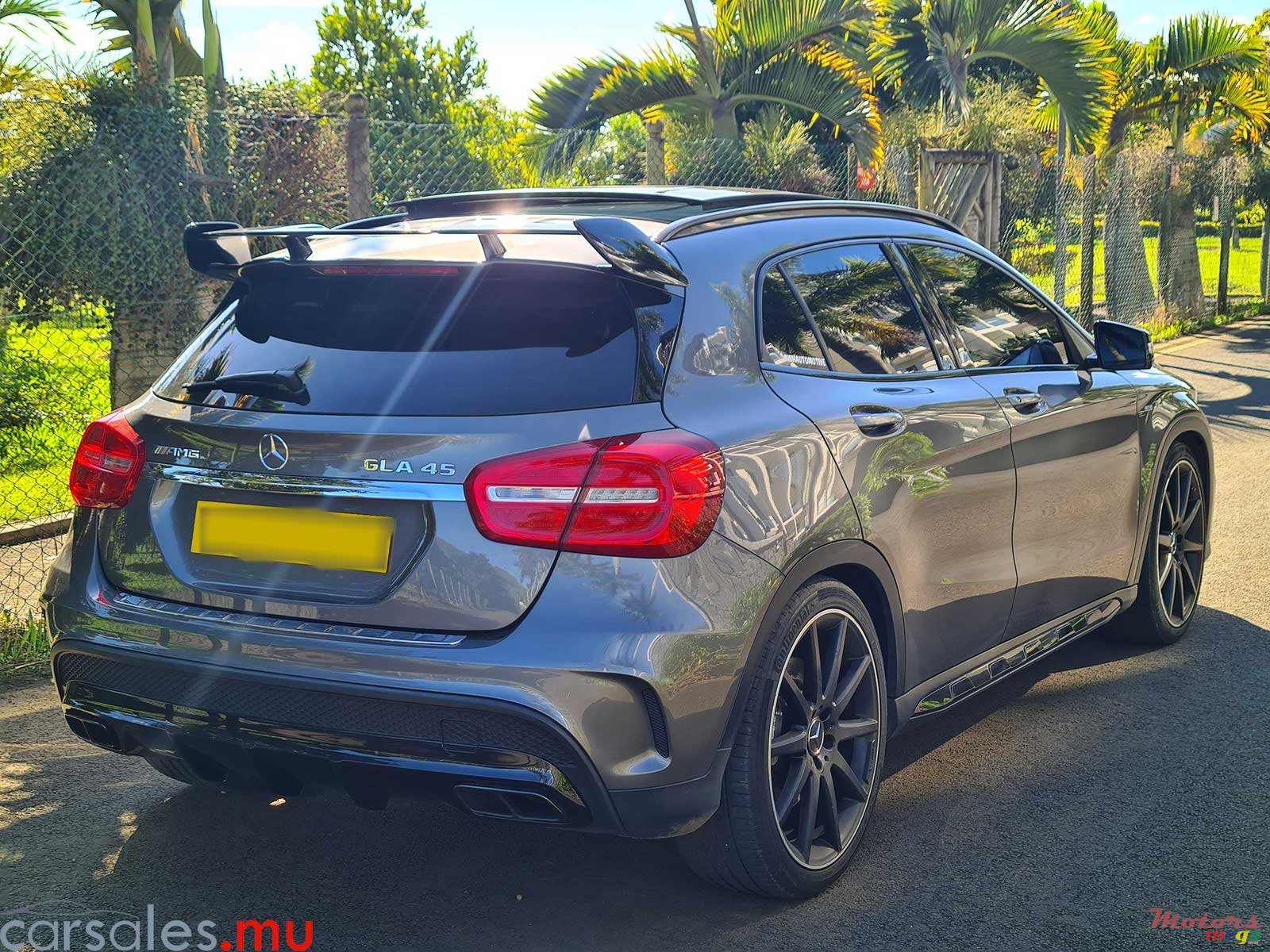 2017' Mercedes-Benz GLA 45 AMG 4matic photo #4