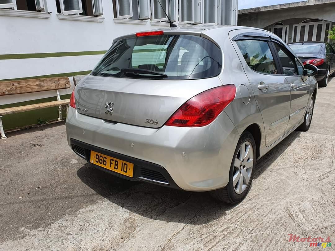 2010' Peugeot 308 photo #4