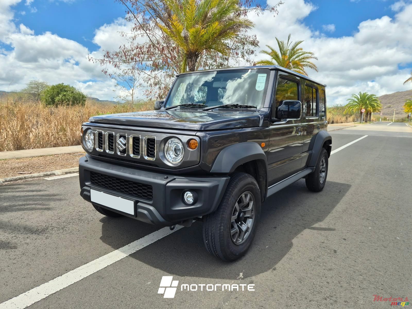 2024' Suzuki Jimny 5D GLX photo #2