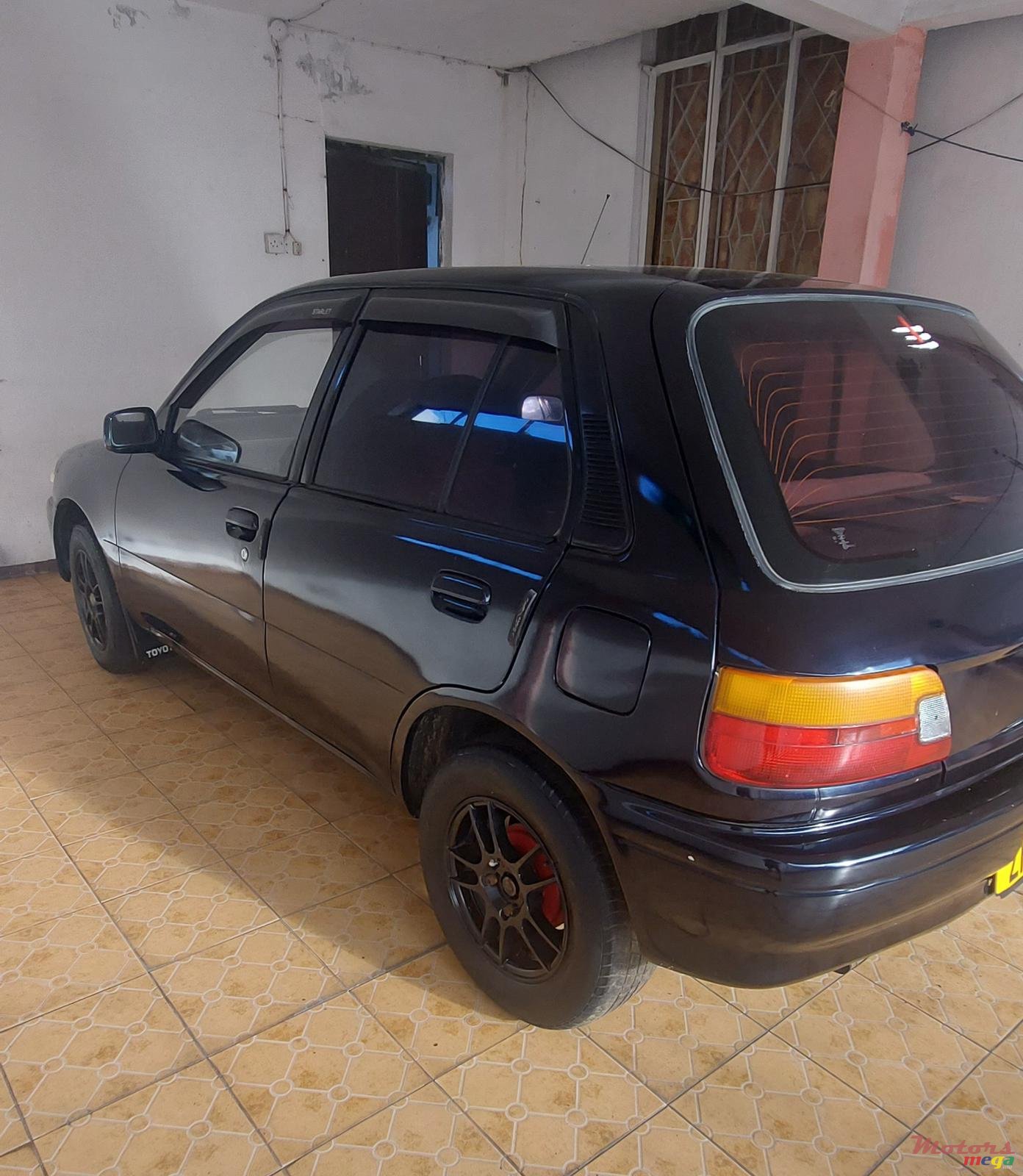 1993' Toyota Starlet photo #4