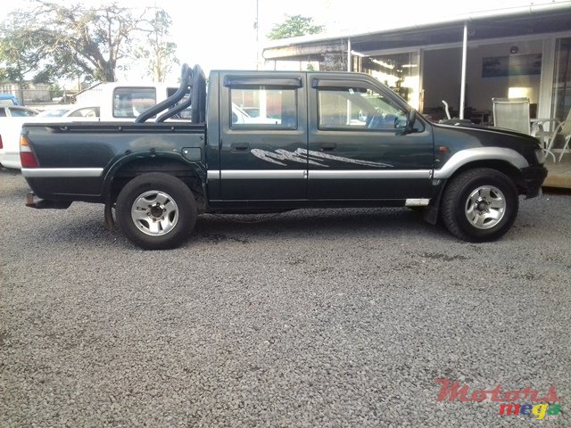 1999' Isuzu 2*4 KB 280 photo #2