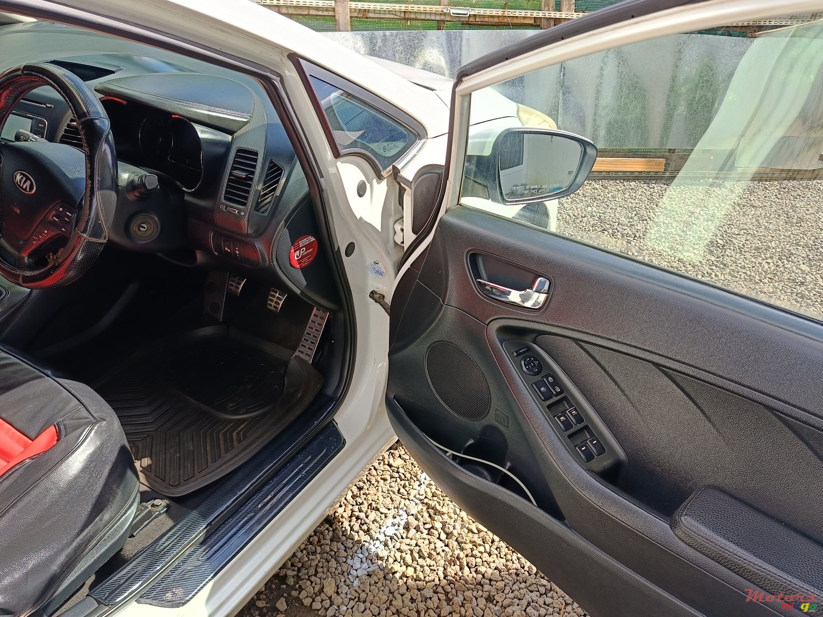 2013' Kia Cerato photo #4