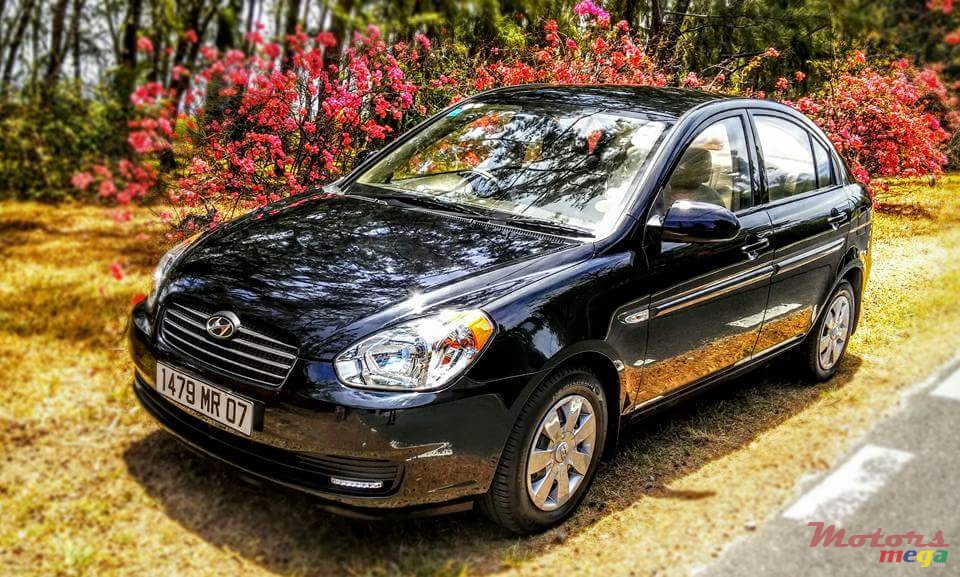 2007' Hyundai Accent photo #2