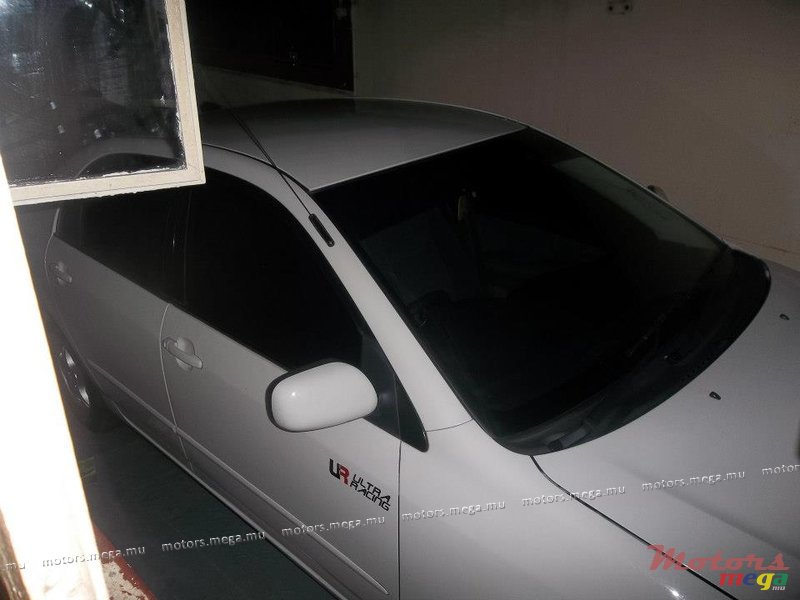 2001' Toyota photo #3