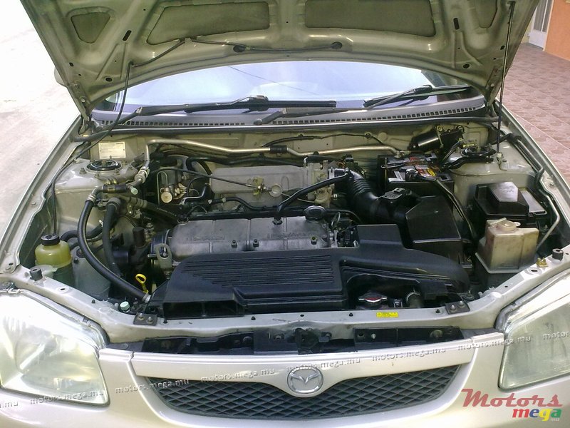 1998' Mazda 323 dorizin photo #4