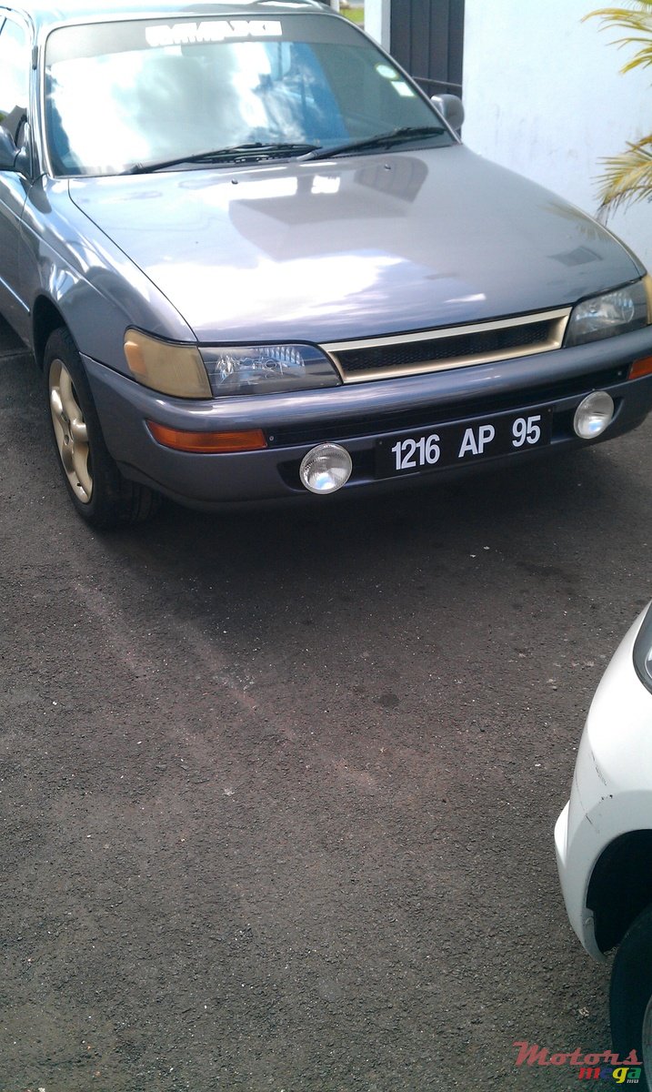 1995' Toyota photo #1