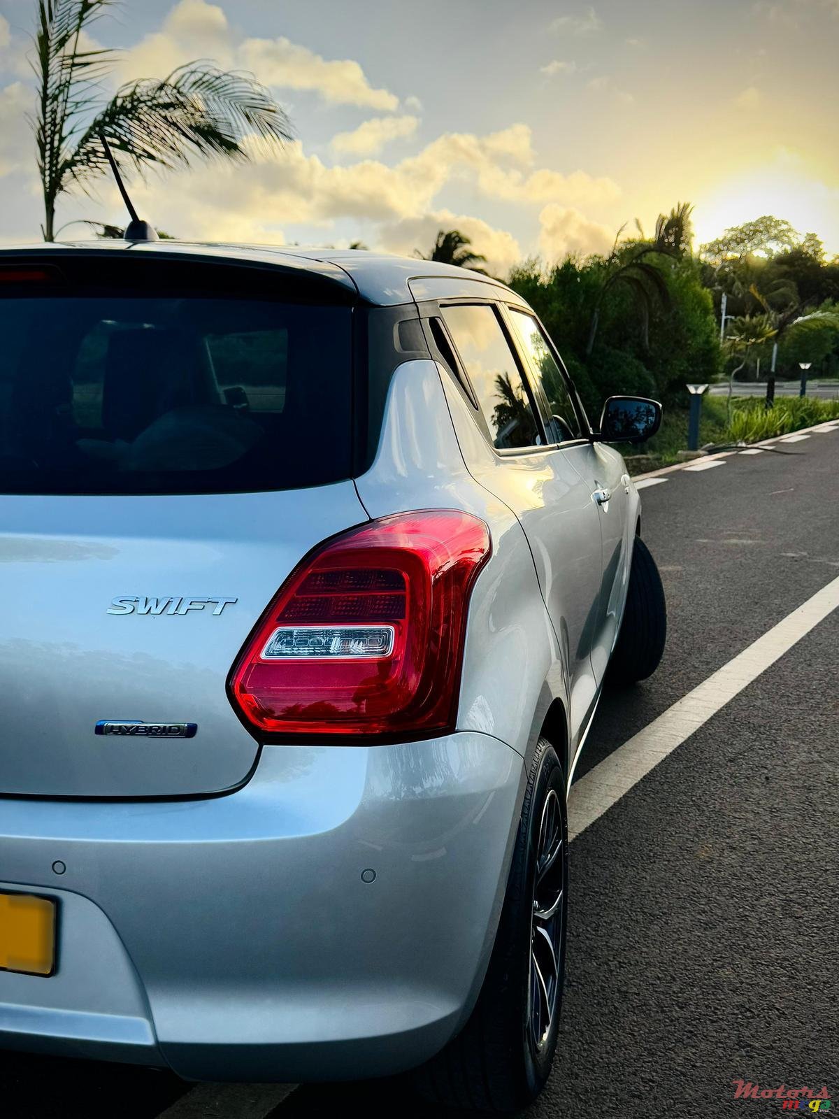 2021' Suzuki Swift Hybrid photo #5