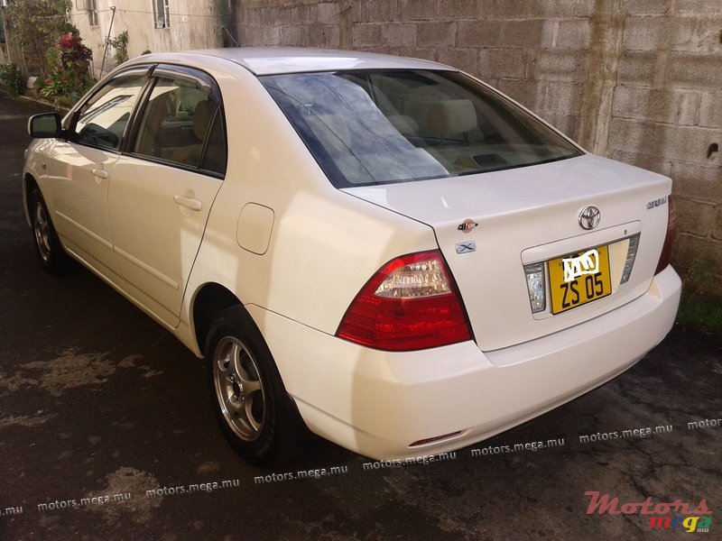 2005' Toyota NZE121 photo #3