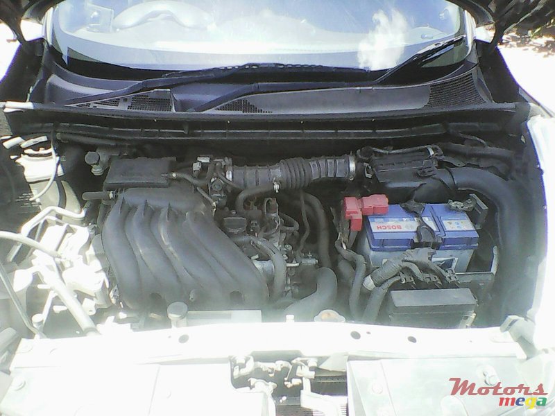 2010' Nissan Juke Automatic photo #4