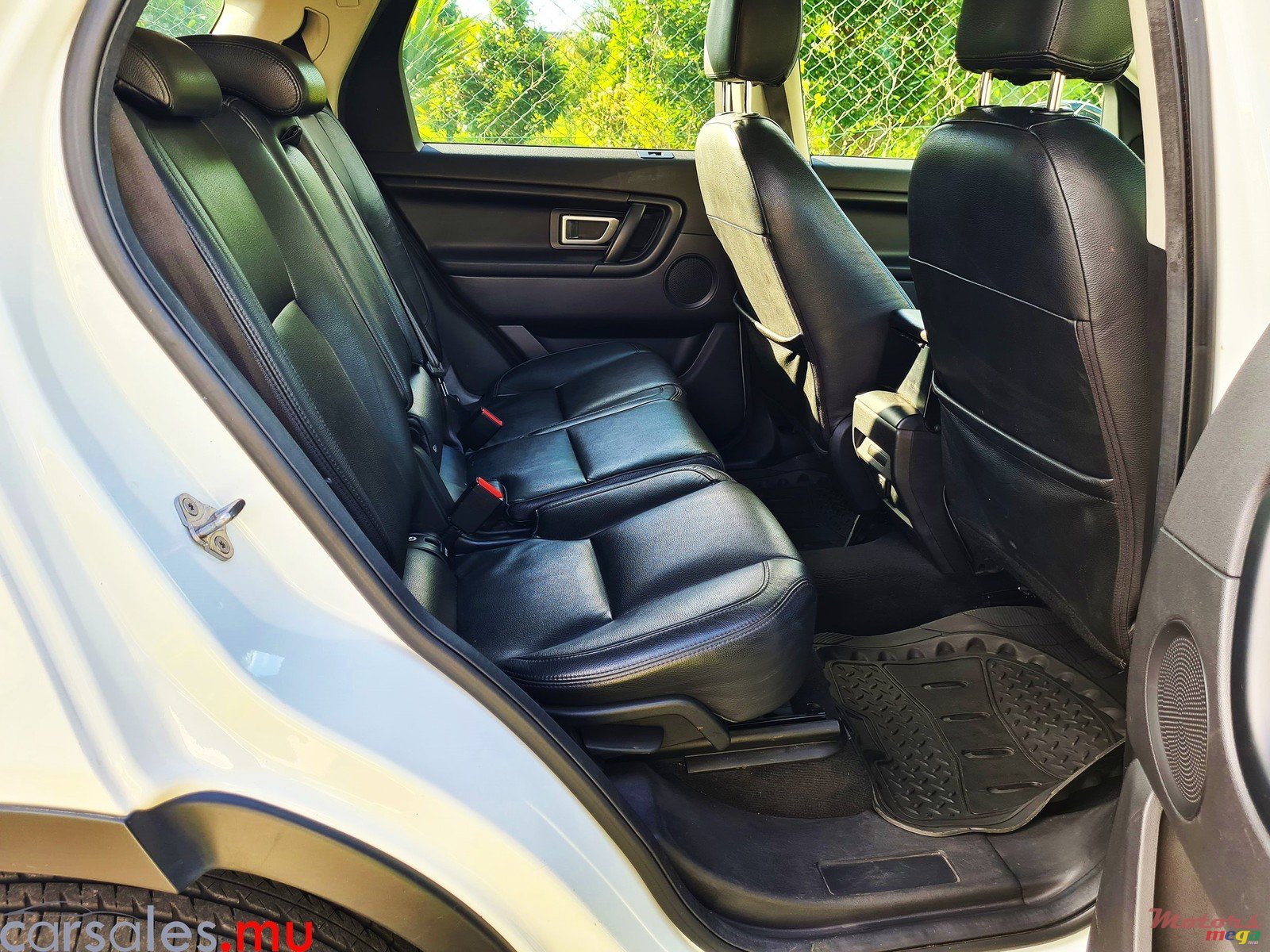 2018' Land Rover Discovery Sport 2.0 td4 photo #5