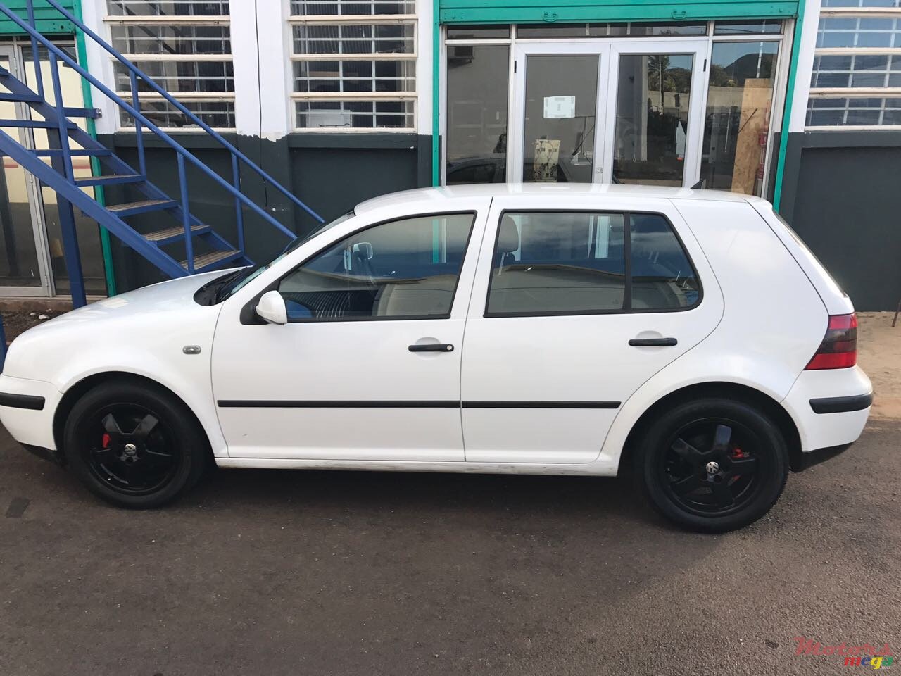 2004' Volkswagen Golf IV N/A photo #2