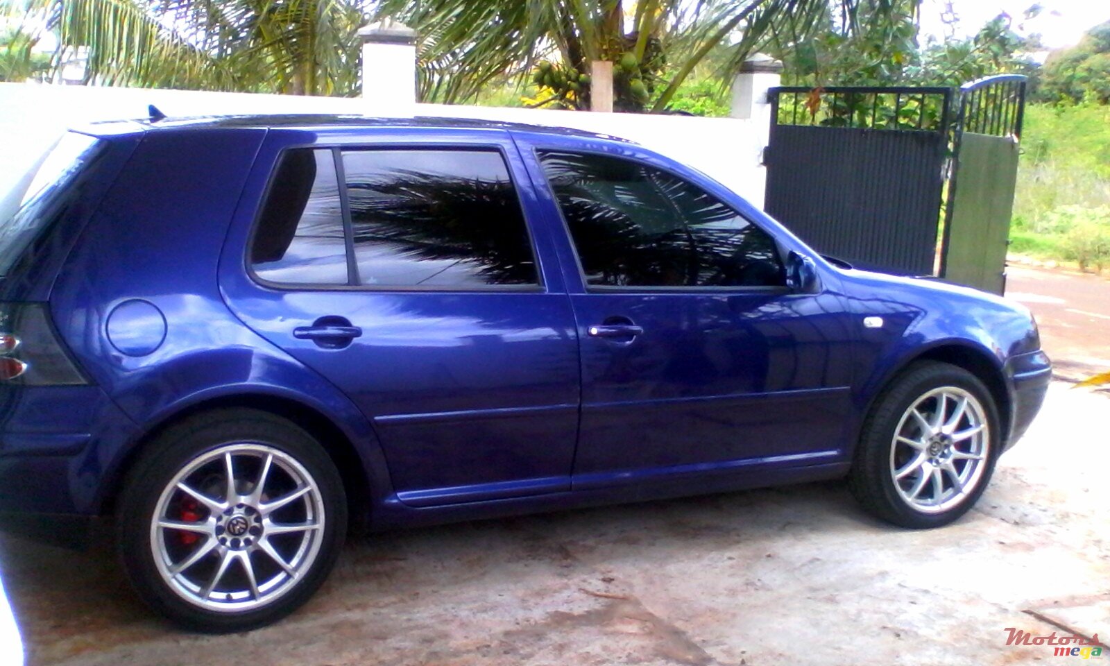 2001' Volkswagen Golf IV photo #2