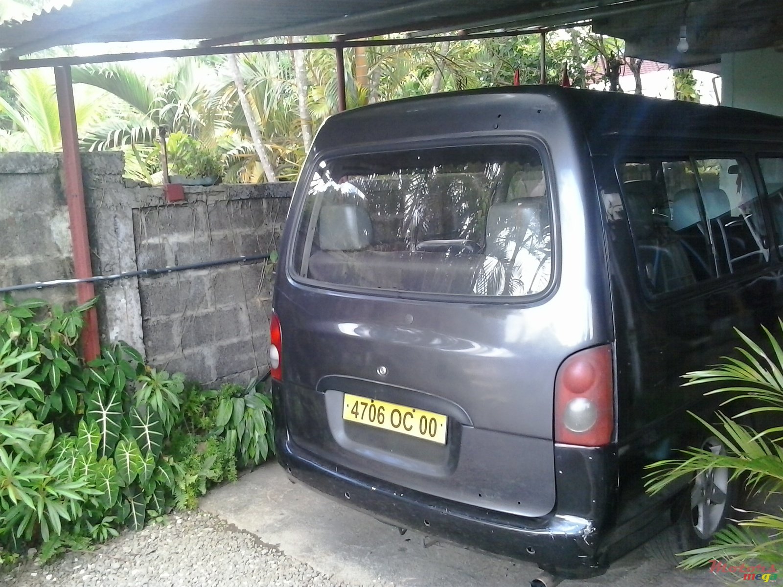 2000' Hyundai photo #3