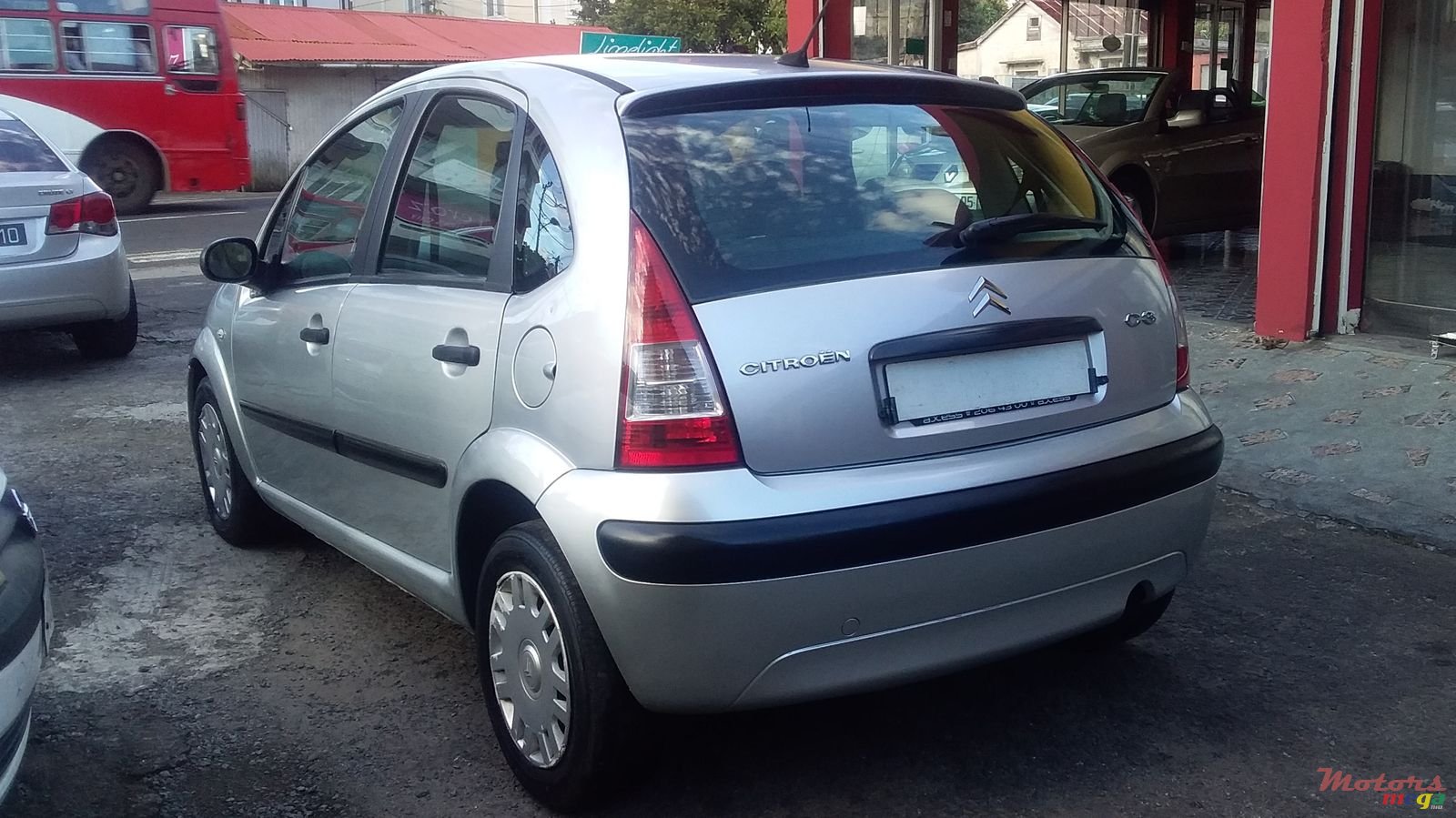 2009' Citroen C3 photo #4