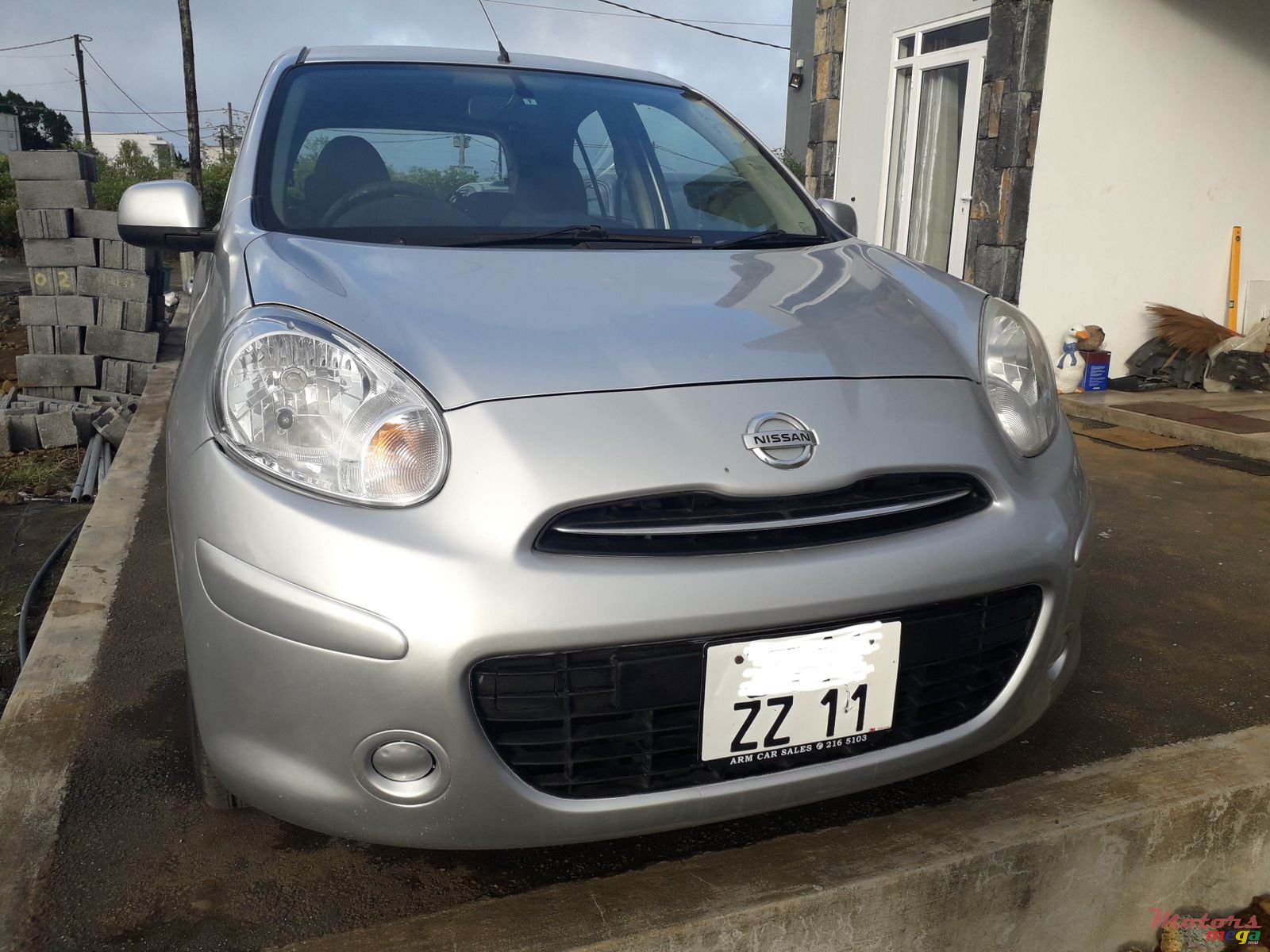 2011' Nissan March AK13 auto photo #2