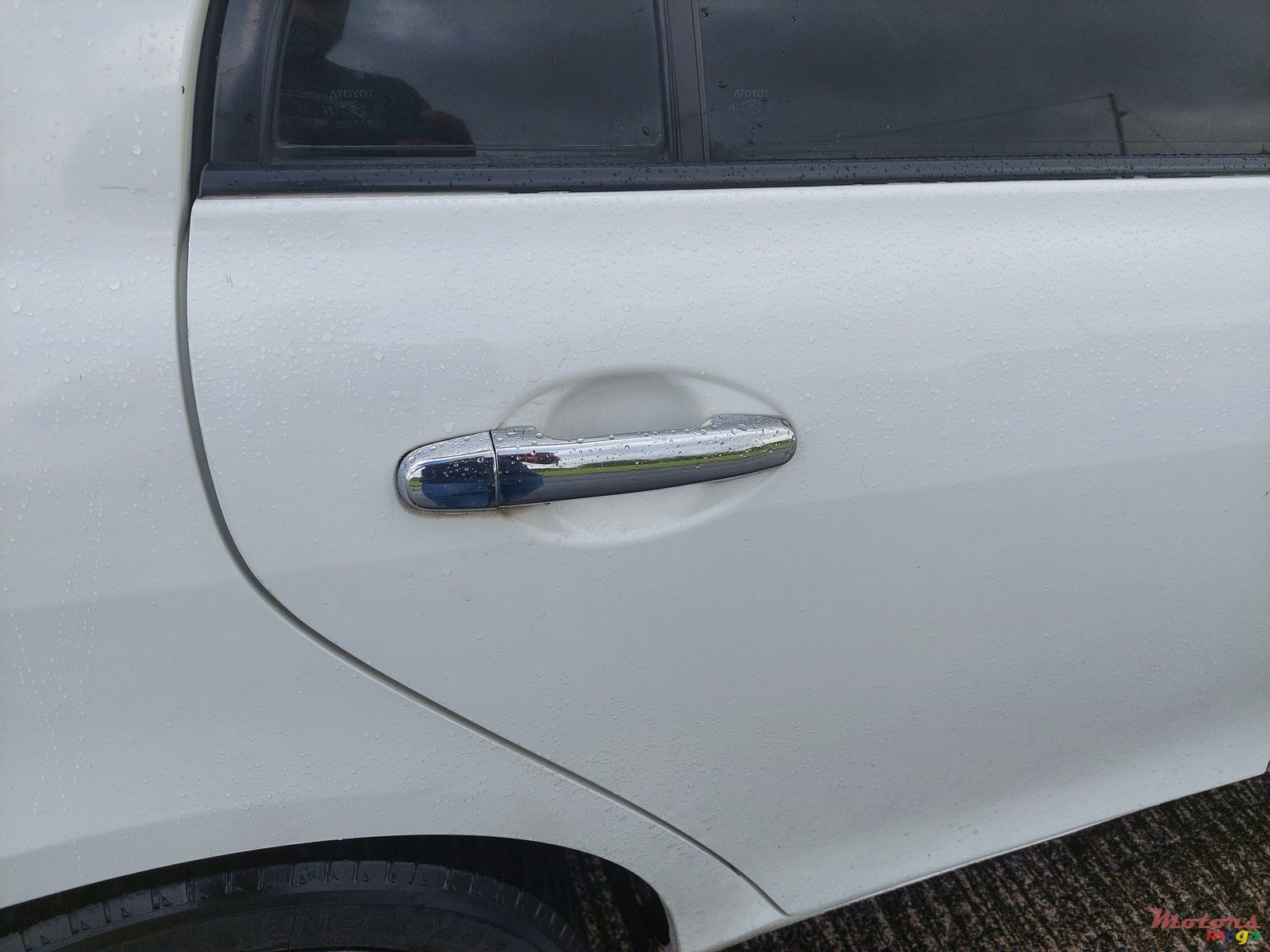 2007' Toyota Axio photo #7